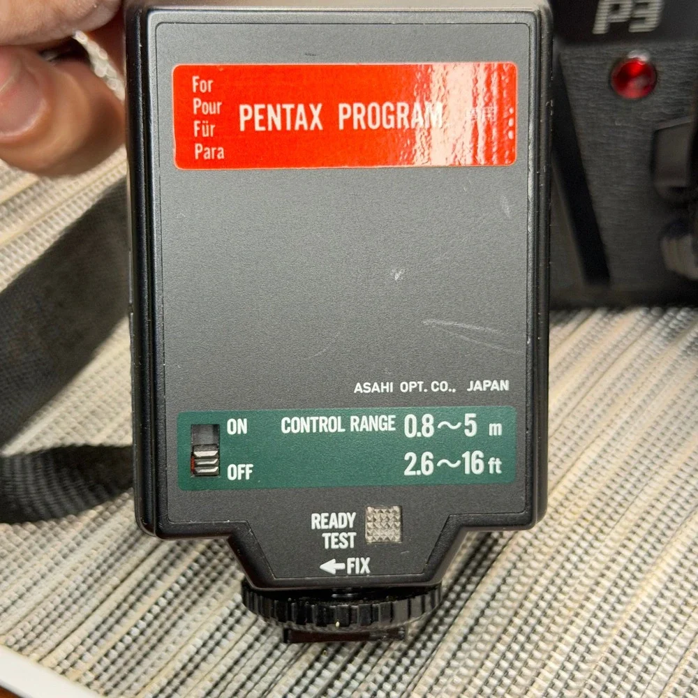 Pentax P3 35mm SLR Film Camera SMC Pentax-A 50mm f1.7 Lens Flash Bag Bundle